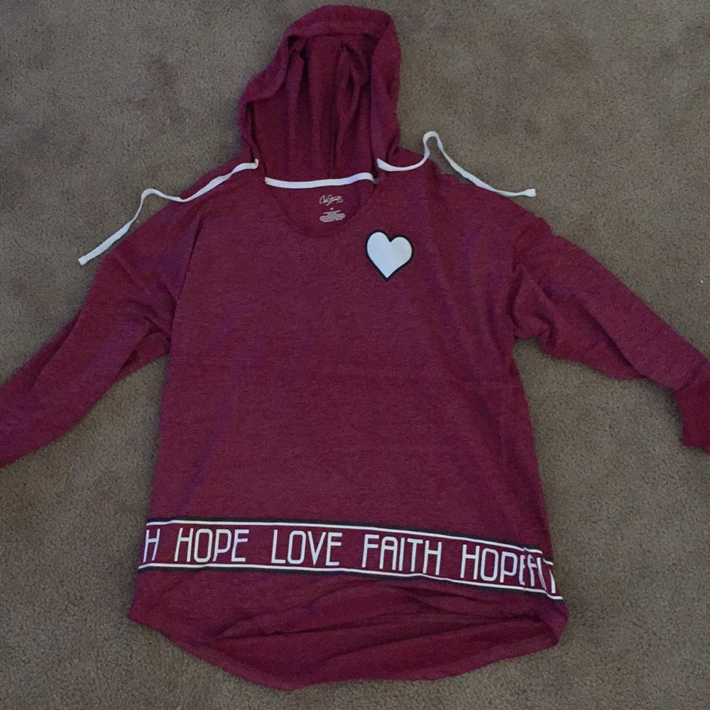 Maroon long-sleeve tee